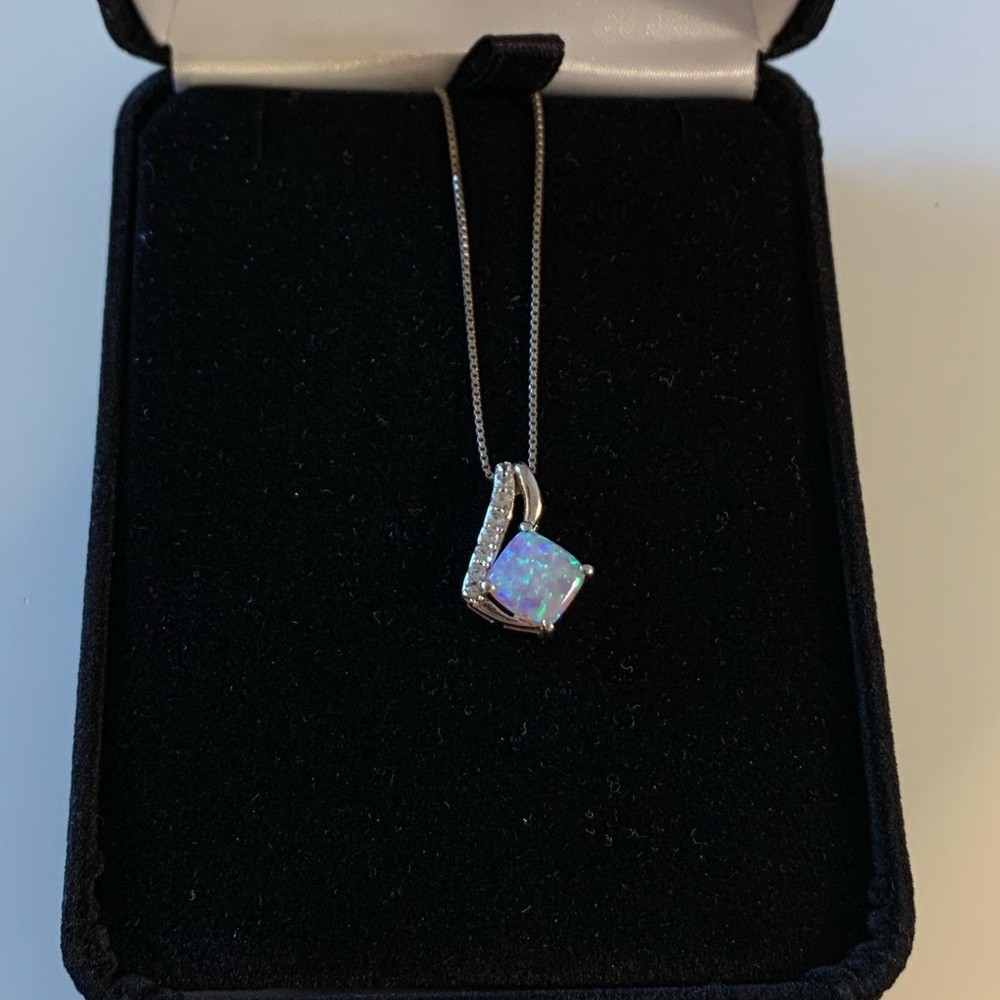 Kay’s Jewelry Opal Pillow cut necklaces